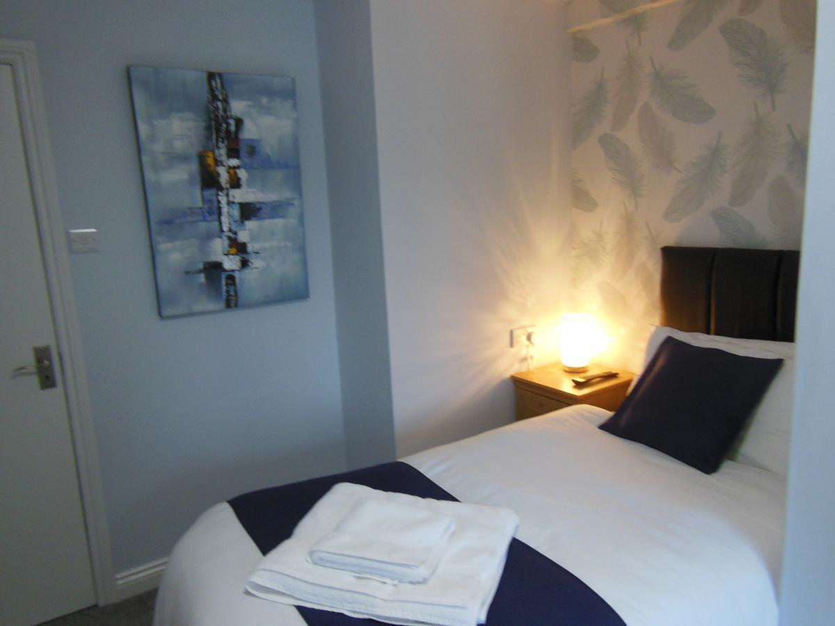 Y Giler Arms Hotel Pentrefoelas ภายนอก รูปภาพ