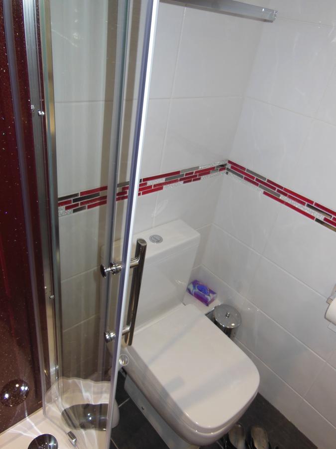 Y Giler Arms Hotel Pentrefoelas ภายนอก รูปภาพ